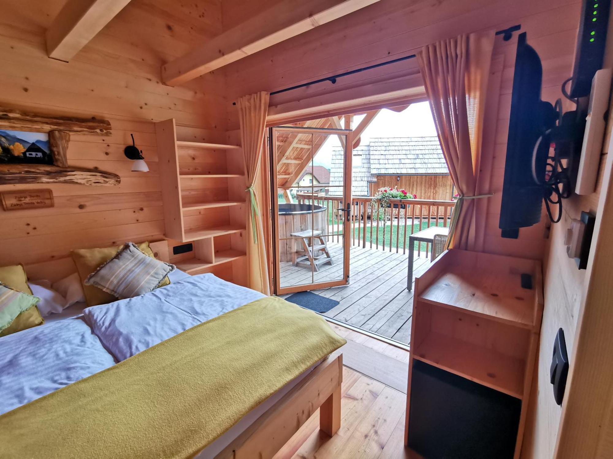 Ribno Luxury Glamping Hotel Блед Екстериор снимка